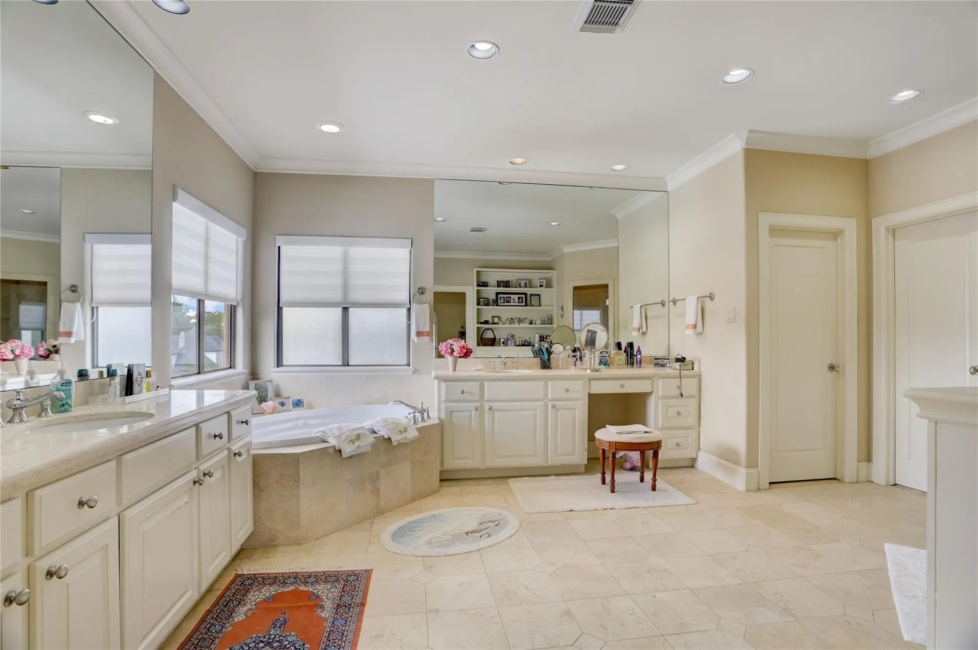 1008 Potomac Drive, Houston, Texas, United States. - Photo 22