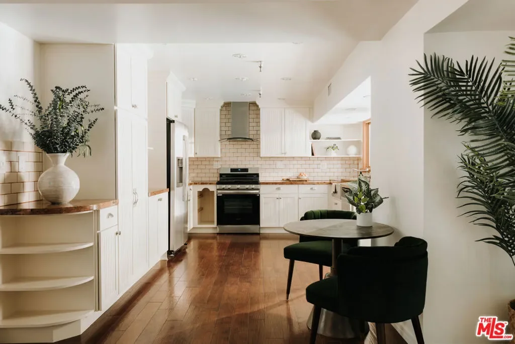 25620 Nebo Dr, Hidden Hills, California, United States. - Photo 10