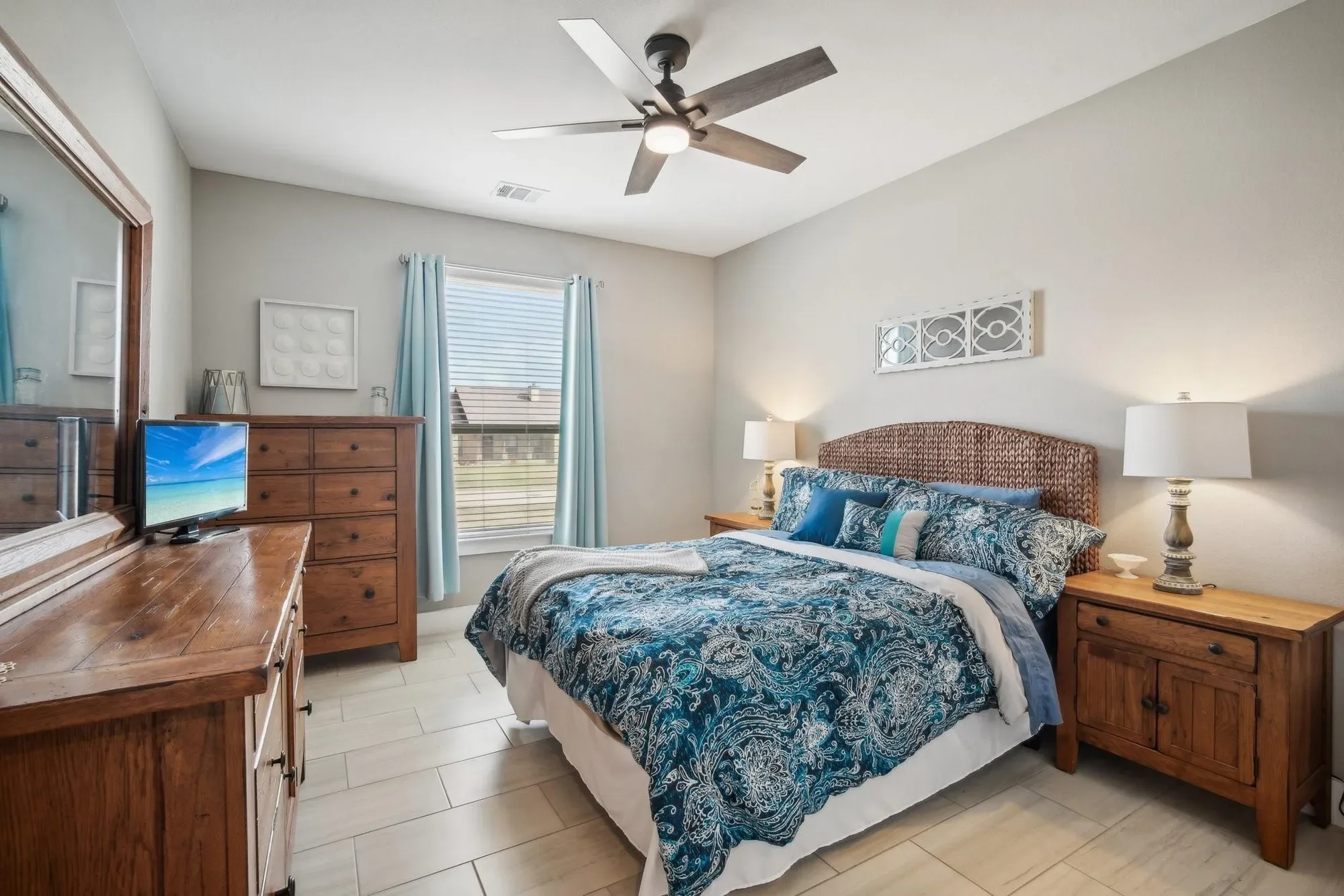 281 Chisholm TRL, Bastrop, Texas, United States. - Photo 23