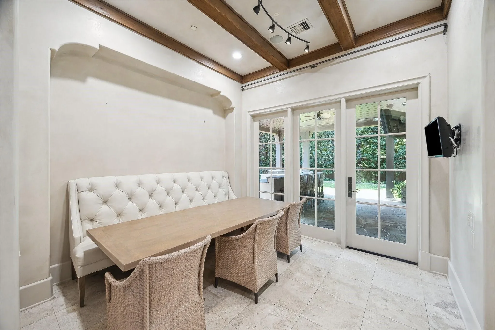 601 Lindenwood Drive, Houston, Texas, United States. - Photo 13