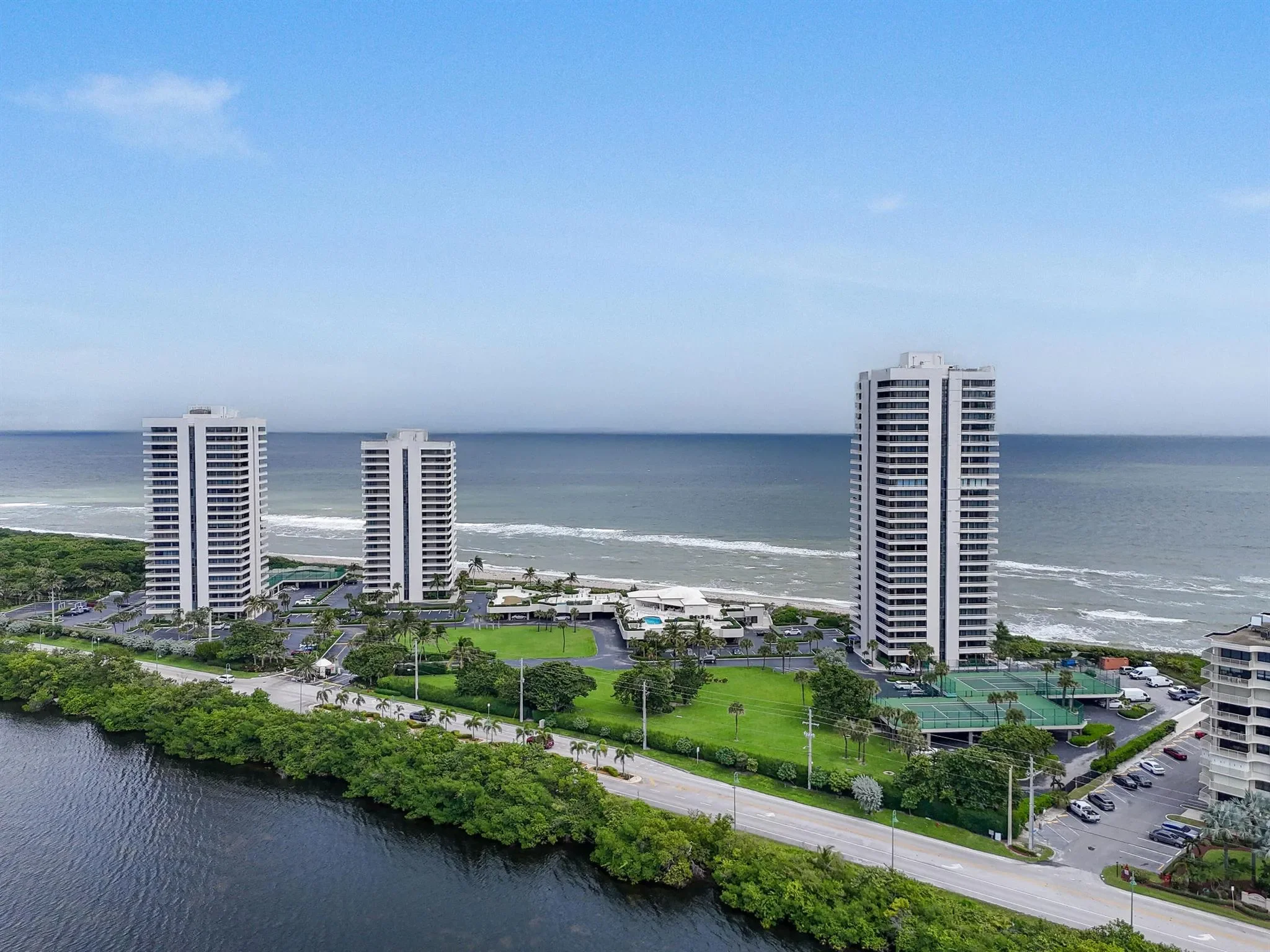 5510 N Ocean Drive 17b, Riviera Beach, Florida, United States. - Photo 37
