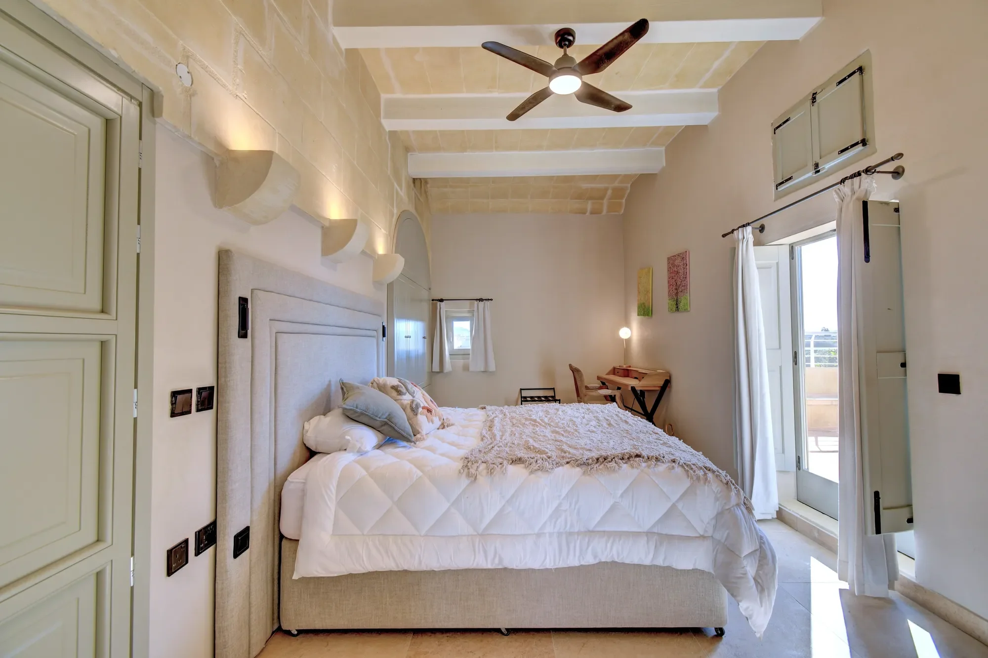Gallery photo 3