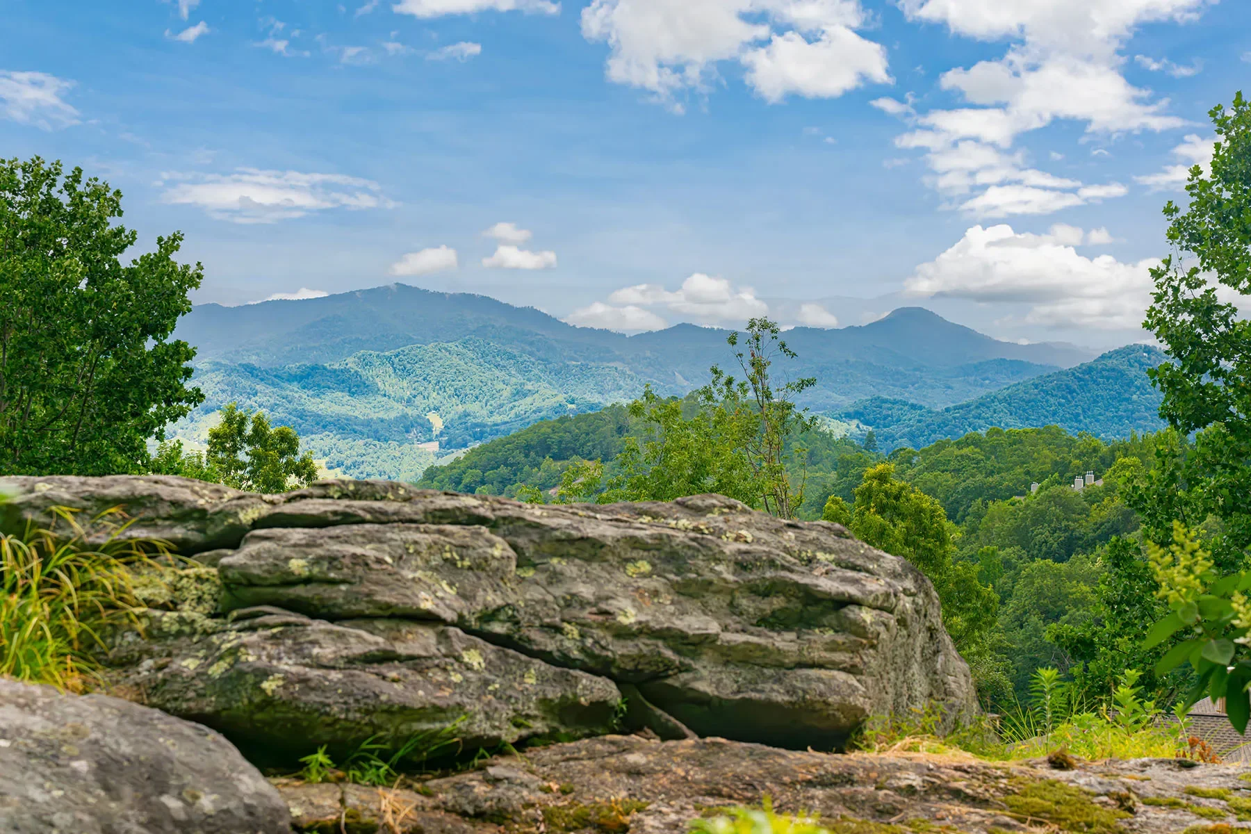 2280 Mountain Air Drive, Burnsville, NC 28714, 28714, North Carolina, United States. - Photo 32
