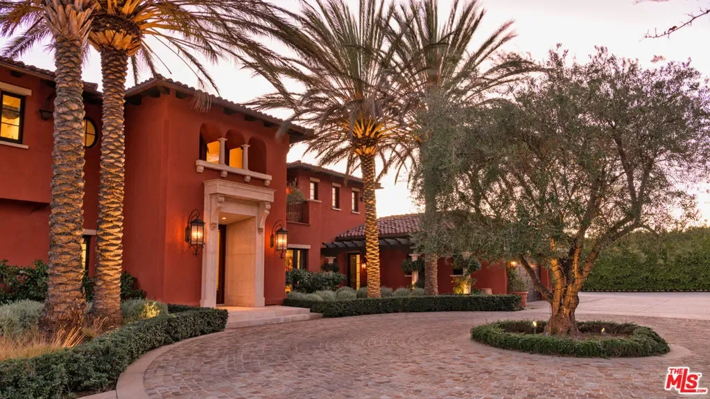 6093 Murphy Way, Malibu, California, United States. - Photo 41