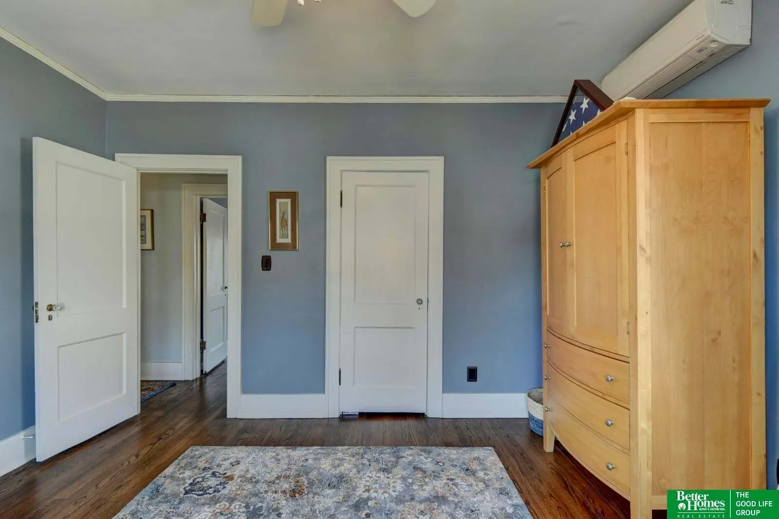 Gallery photo 3