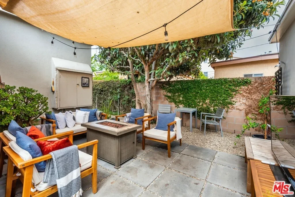 2339 Abbot Kinney Boulevard, Los Angeles, California, United States. - Photo 6