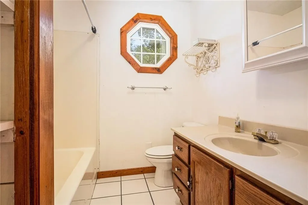 221 Laurel Circle, Dahlonega, Georgia, United States. - Photo 32