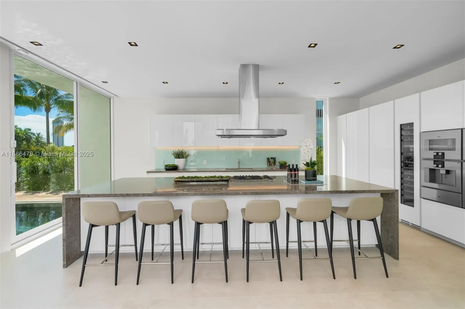 1011 W 48th St 8, Miami Beach, Florida, United States. - Photo 7