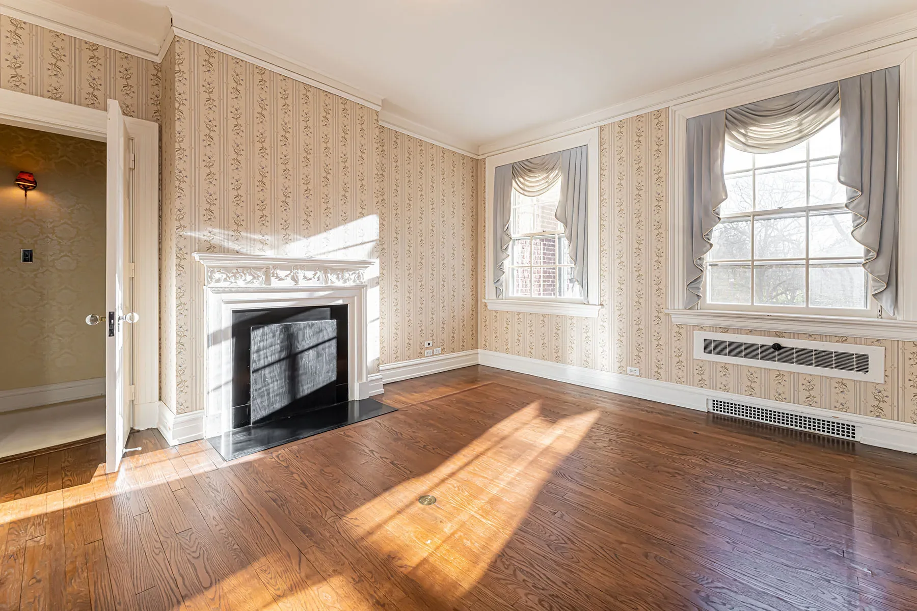 407 Vanderbilt Road, Asheville, NC 28803, Asheville, North Carolina, United States. - Photo 21