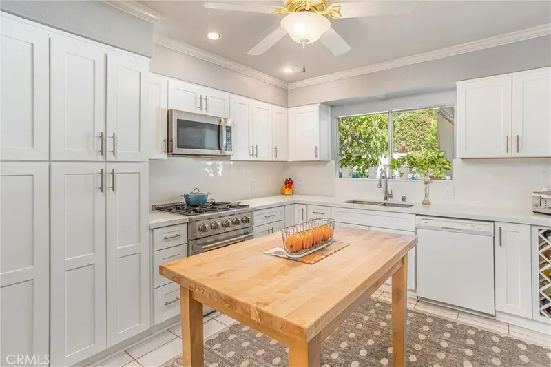 1450 Tamarisk Rd, Palm Springs, CA 92262, Palm Springs, California, United States. - Photo 13