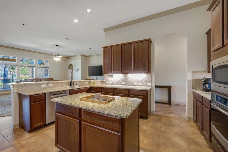 14610 Thunder Bay, Beach City, TX 77523, Baytown, Texas, United States. - Photo 41