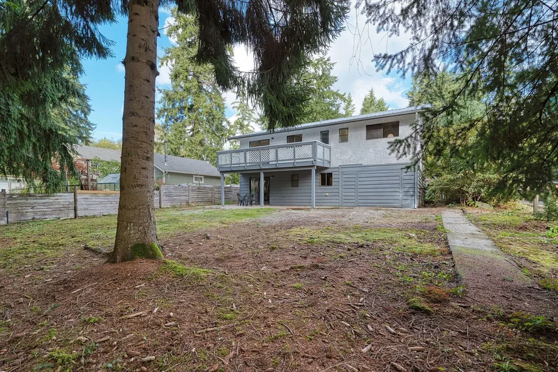 1067 Fircrest Road, Gibsons, BC V0N 1V4, Gibsons, British Columbia, Canada. - Photo 25