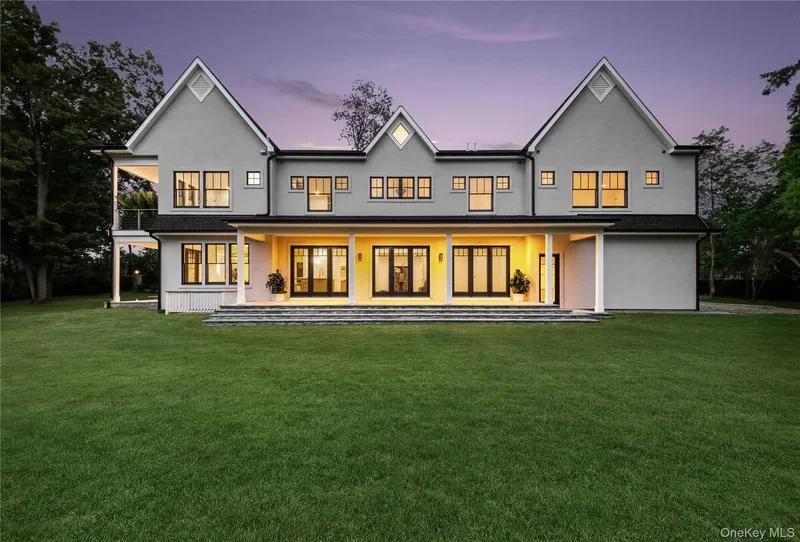 110 Crescent Court, Wading River, New York, United States. - Photo 12