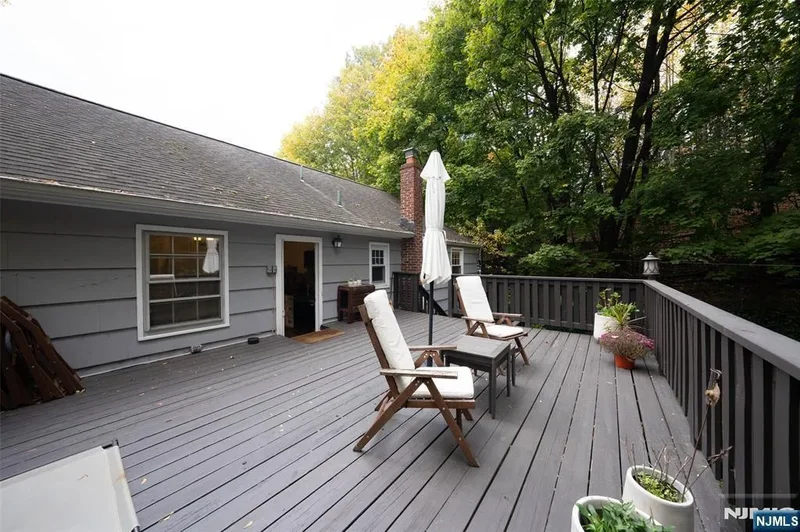 135 Wildwood Avenue, Montclair, NJ 07043, Montclair, New Jersey, United States. - Photo 22