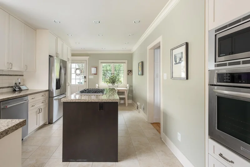 438 4th Street, New Westminster, BC V3L 2V4, New Westminster, British Columbia, Canada. - Photo 18