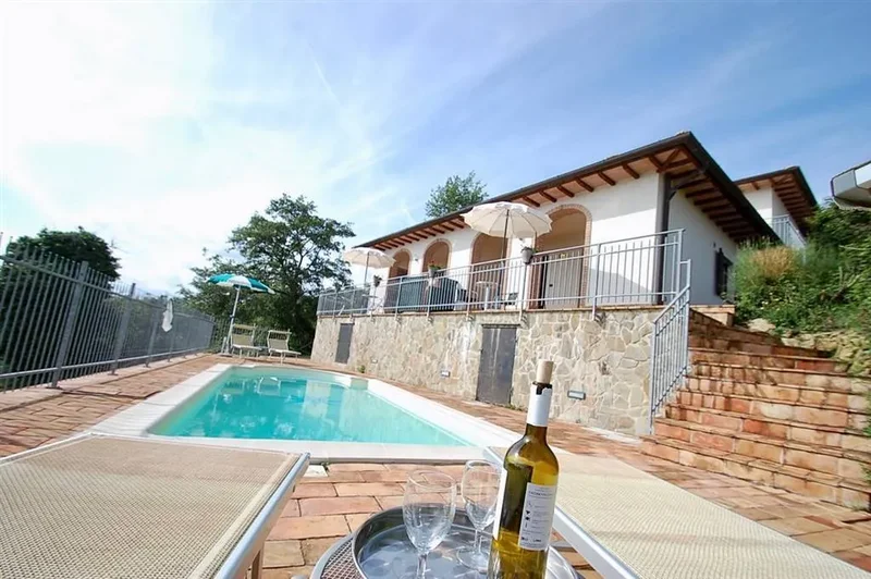 Villa for sale in Lisciano Niccone Perugia