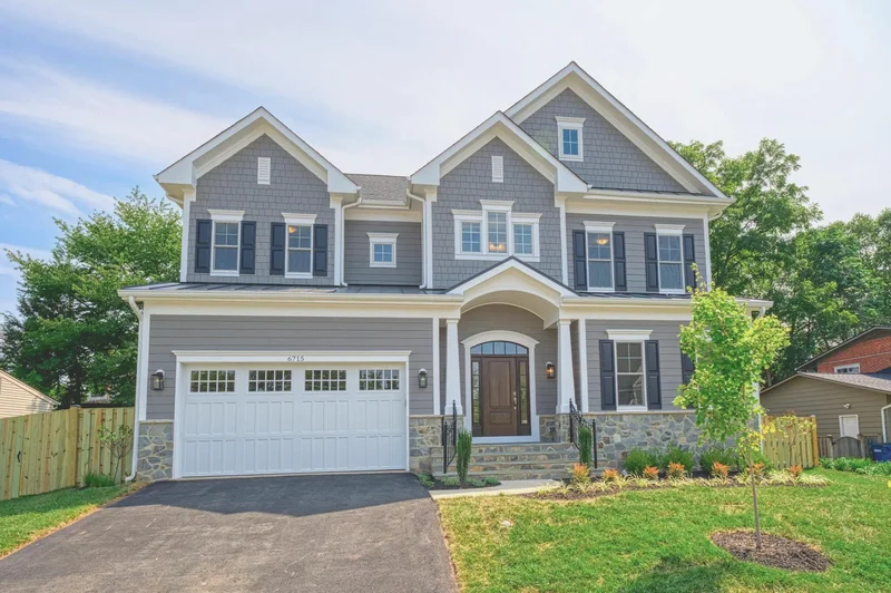 6715 Old Chesterbrook Road , Mclean, VA 22101, McLean, Virginia, United States. - Photo 2