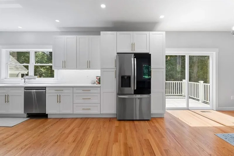 11 Bicknell Rd, Billerica, MA 01821, Billerica, Massachusetts, United States. - Photo 6