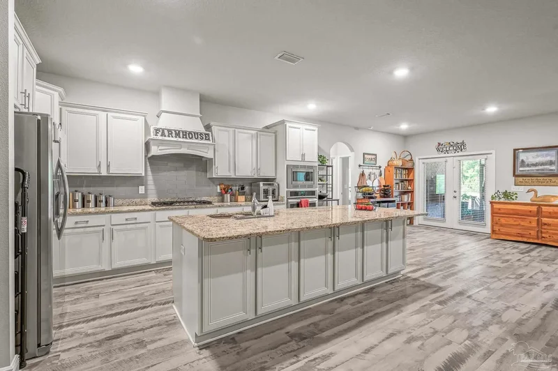 8056 Stream Ridge Rd, Pensacola, FL 32526, Pensacola, Florida, United States. - Photo 30