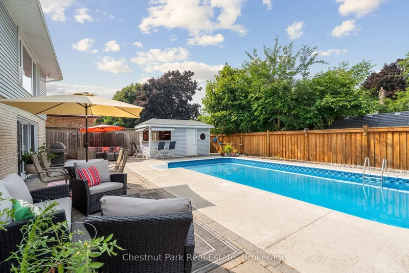 16 Davies Crescent, Barrie, Ontario, Canada. - Photo 7