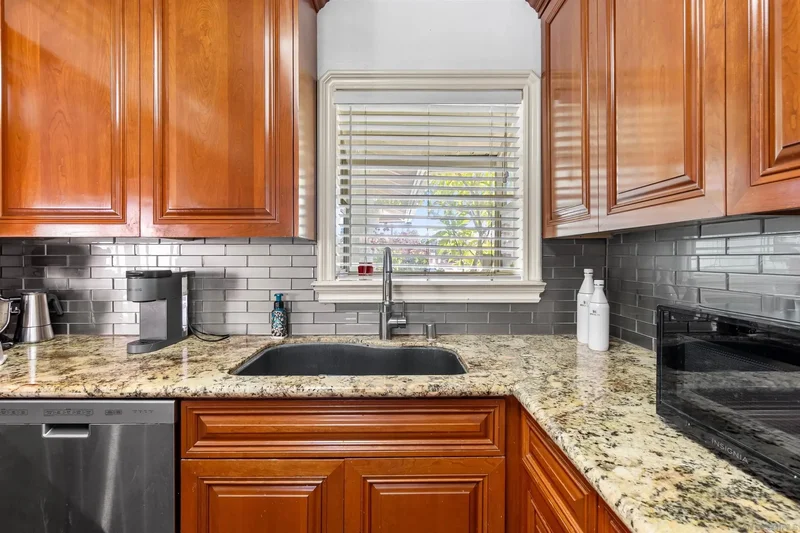 911 Groveton Ave, Glendora, California, United States. - Photo 29