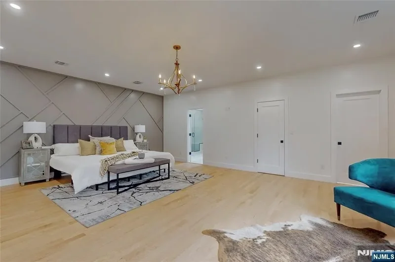 415 Bailey Road, Paramus, NJ, 07652, USA, Paramus, New Jersey, United States. - Photo 18