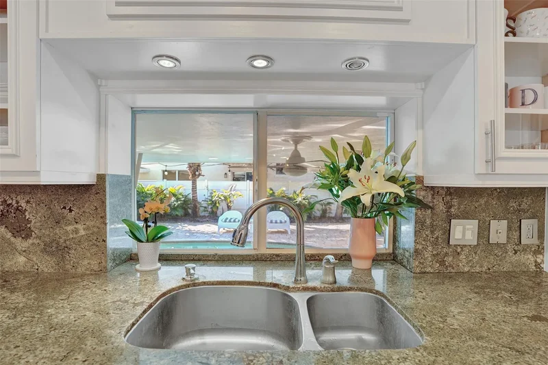 2740 NE 29th St, Fort Lauderdale, Florida, United States. - Photo 19