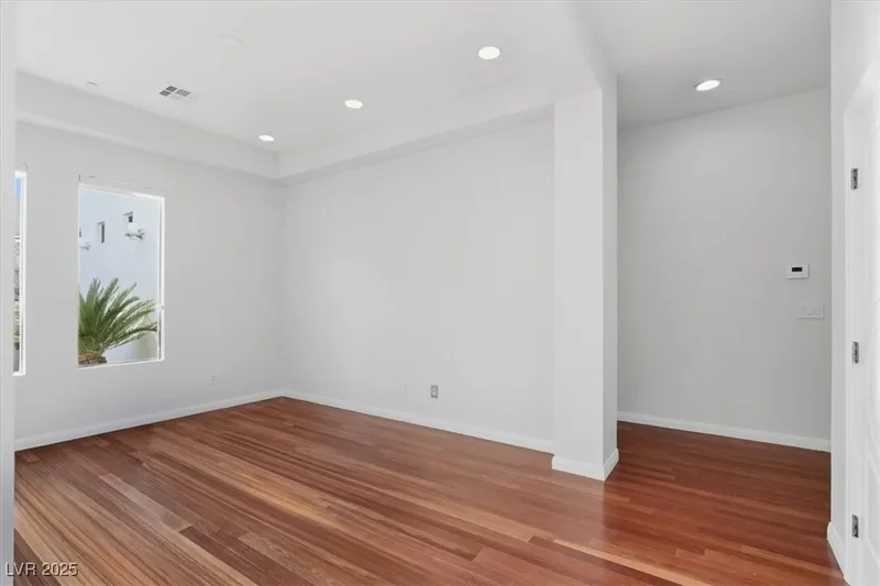 928 Santa Helena Avenue, Henderson, Nevada, United States. - Photo 19