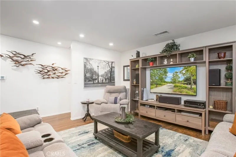 809 E Hoover Avenue, Orange, CA 92867, Orange, California, United States. - Photo 5