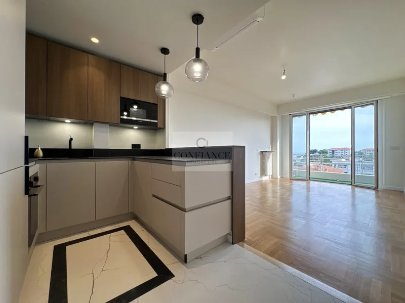 For Sale: Apartment in Nice Cimiez, 80m², 4 Rooms, €595,000