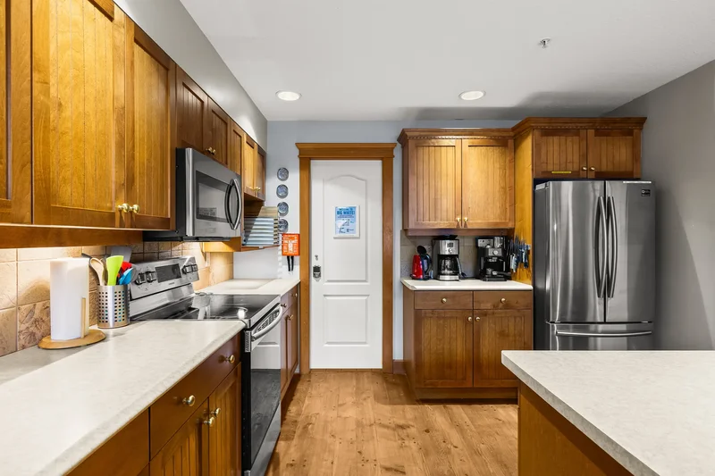34-7640 Porcupine Road, Big White, BC V1P 1T4, Beaverdell, British Columbia, Canada. - Photo 21