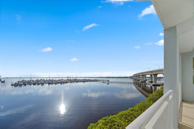 675 NW Flagler Ave #303, Stuart, FL 34994, Stuart, Florida, United States. - Photo 31