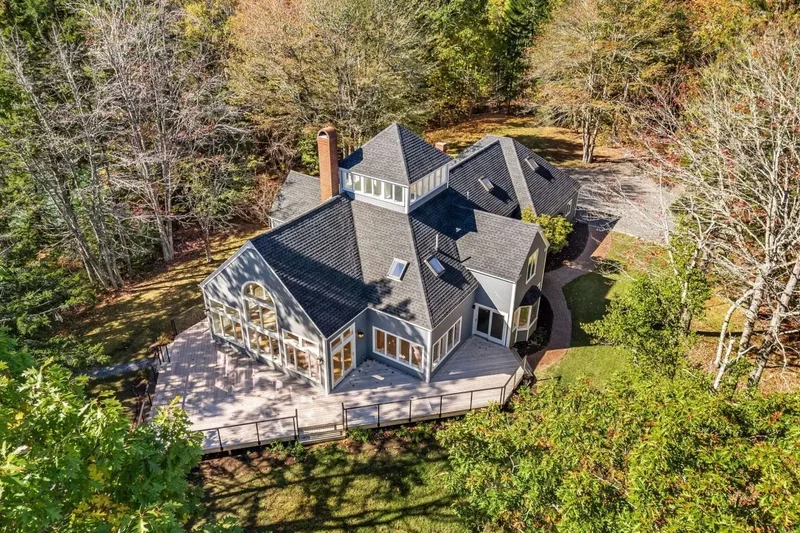 82 Falcon Lane, Lamoine, ME 04605, Trenton, Maine, United States. - Photo 2