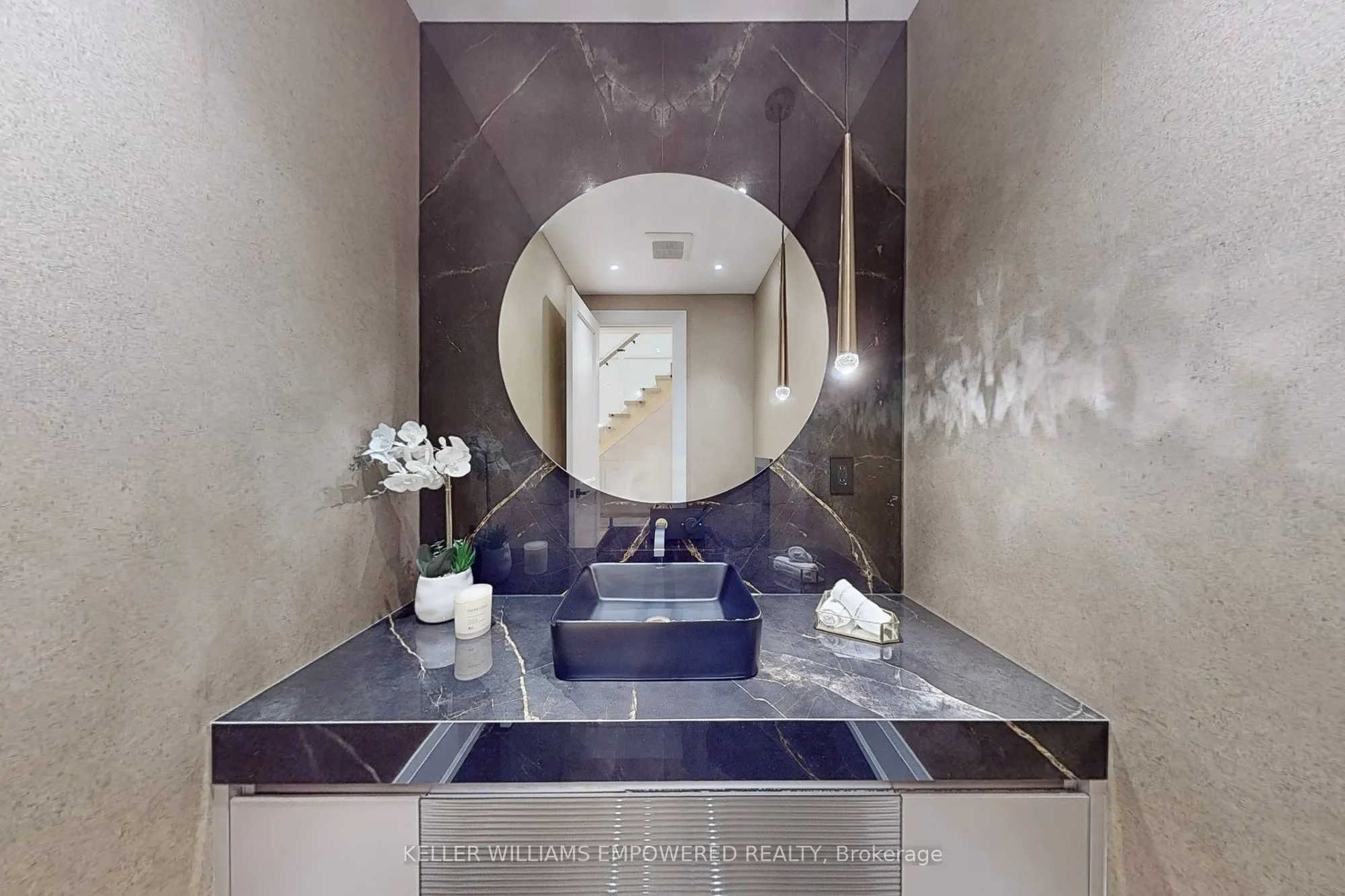 127 Joicey Boulevard, Toronto, ON M5M 2T8, Toronto, Ontario, Canada. - Photo 9