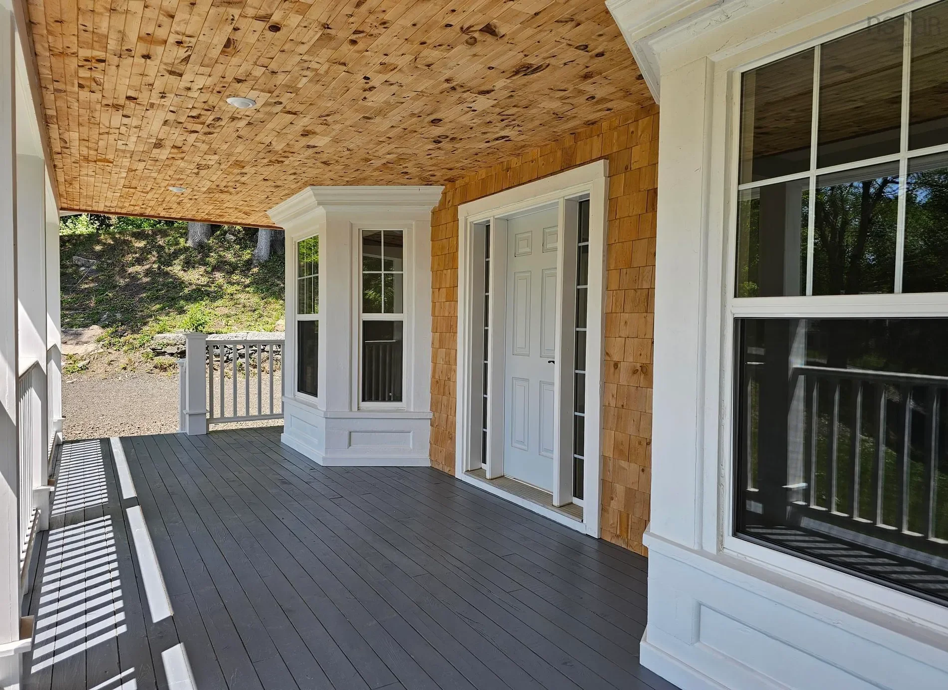 Gallery photo 11