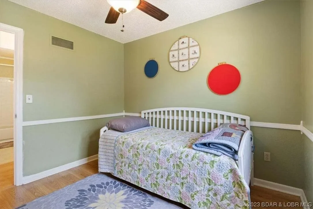 Gallery photo 12