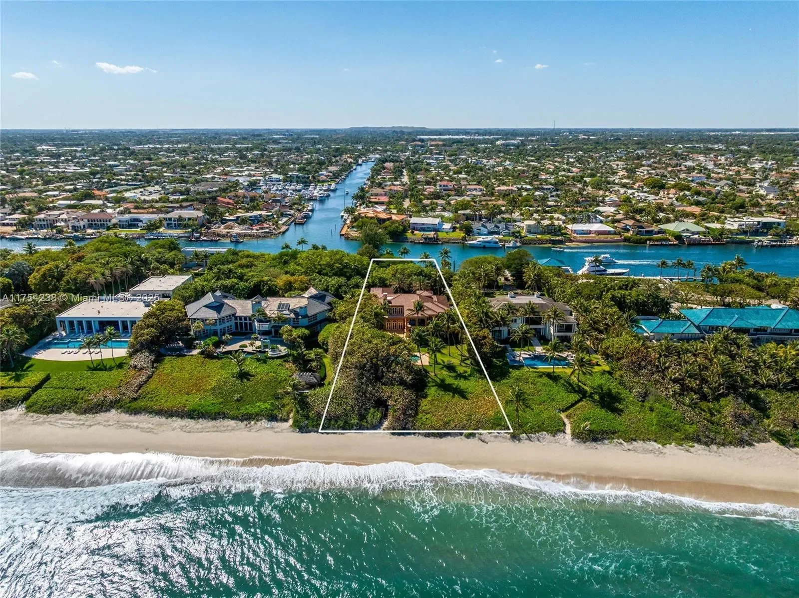 1091 Hillsboro Mile, Hillsboro Beach, Florida, United States. - Photo 47