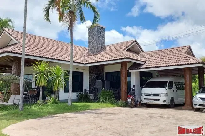 Chiang Mai,, Champa Wai, Phayao, Thailand. - Photo 3