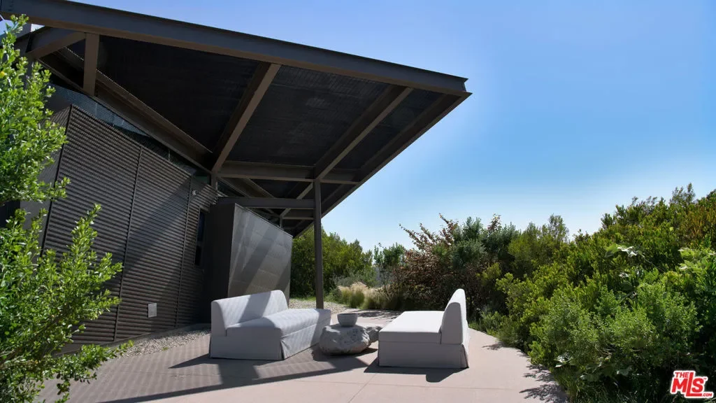5900 Bonsall Drive, Malibu, California, United States. - Photo 43