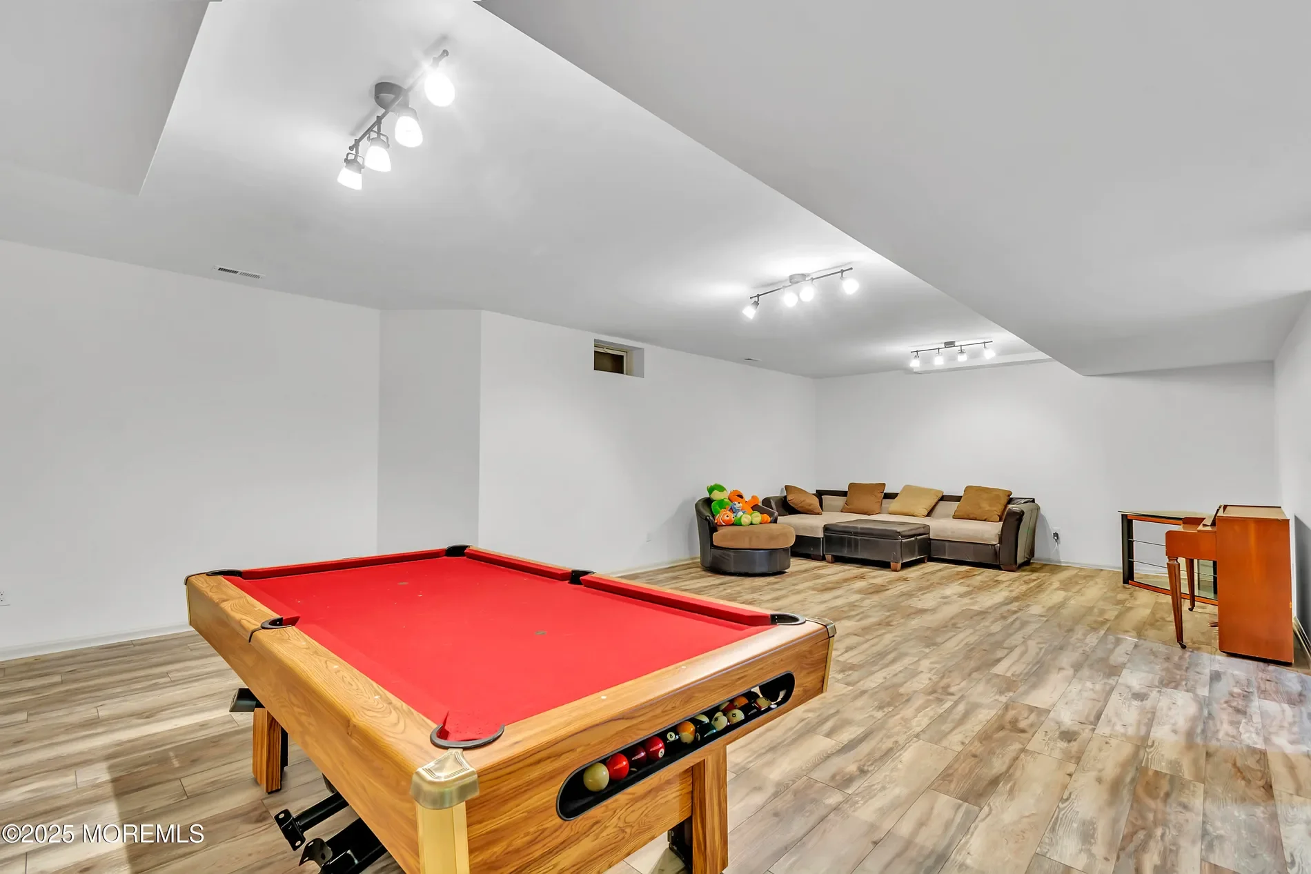 4 Christopher Drive, Howell, NJ 07731, Howell Township, New Jersey, United States. - Photo 28