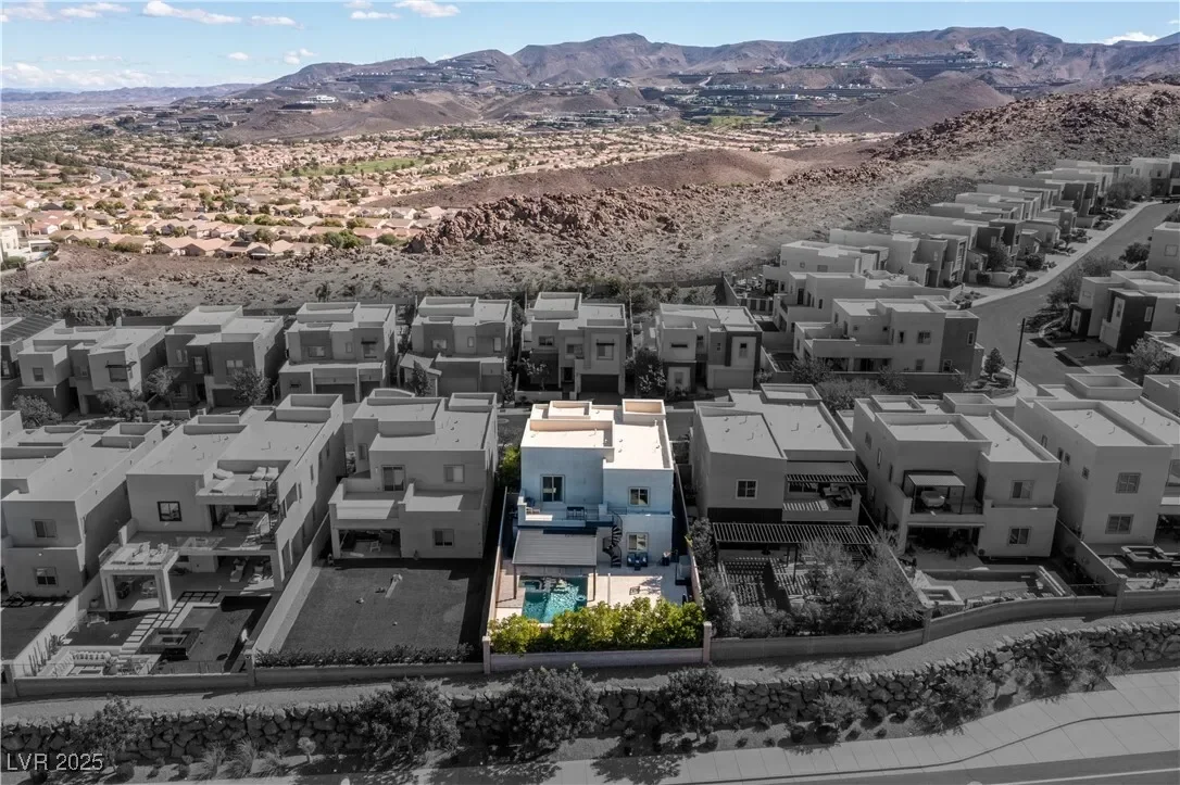 731 Glowing Horizon Street, Henderson, Nevada, United States. - Photo 52