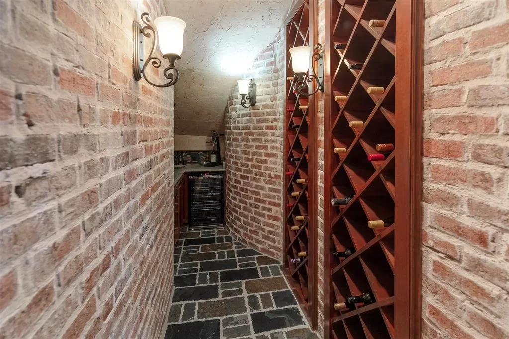 6412 Saint Michael Drive, McKinney, Texas, United States. - Photo 16
