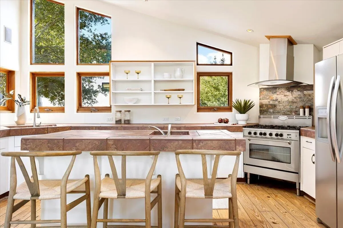 4808 Ogram Road, Santa Barbara, California, United States. - Photo 7