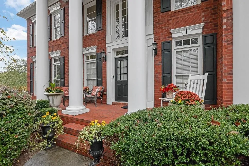 5283 Whitehaven Park Lane SE, Smyrna, Georgia, United States. - Photo 3
