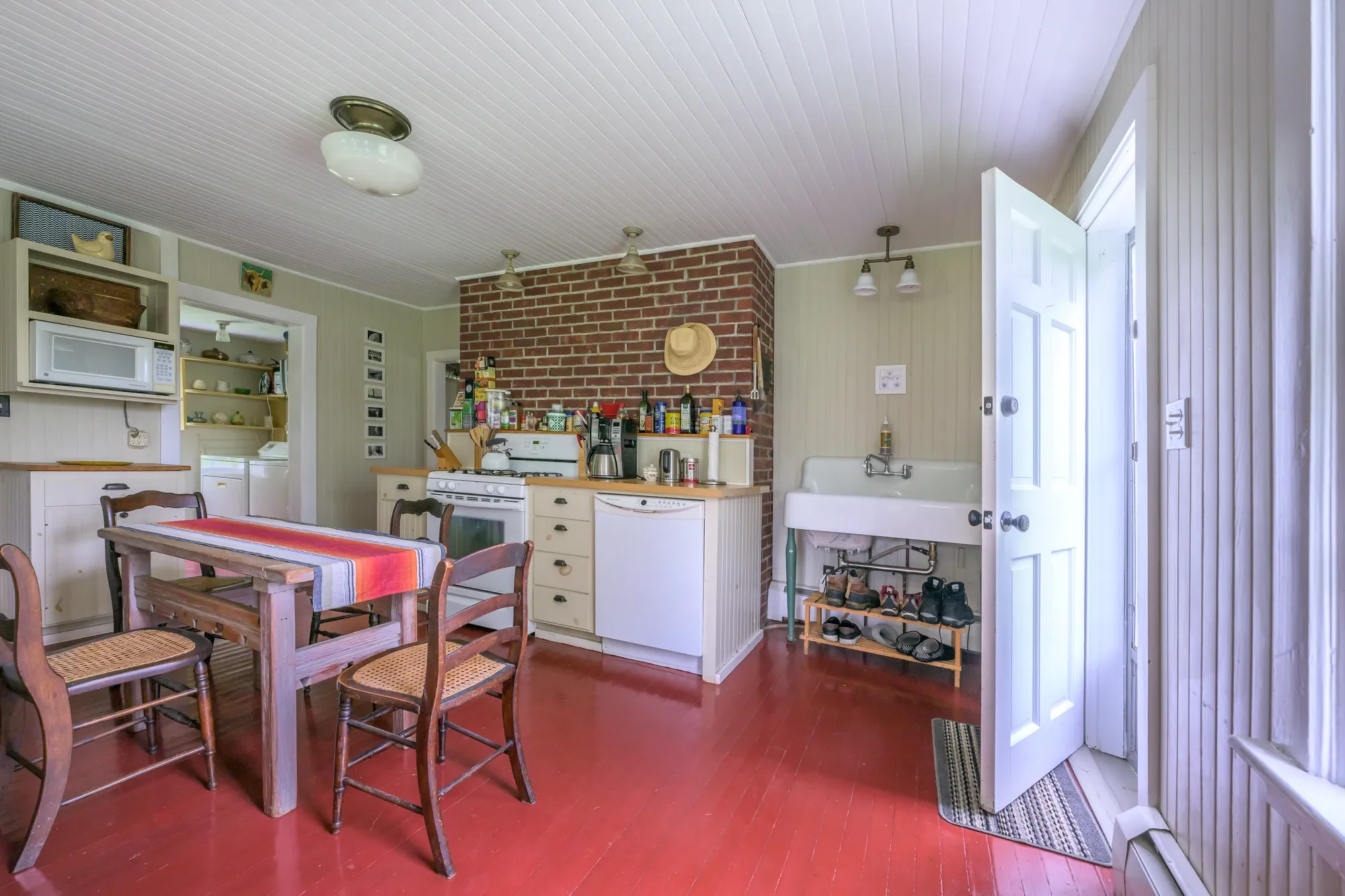 1250 County Route 351 , Rensselaerville, NY 12147, Rensselaerville, New York, United States. - Photo 10