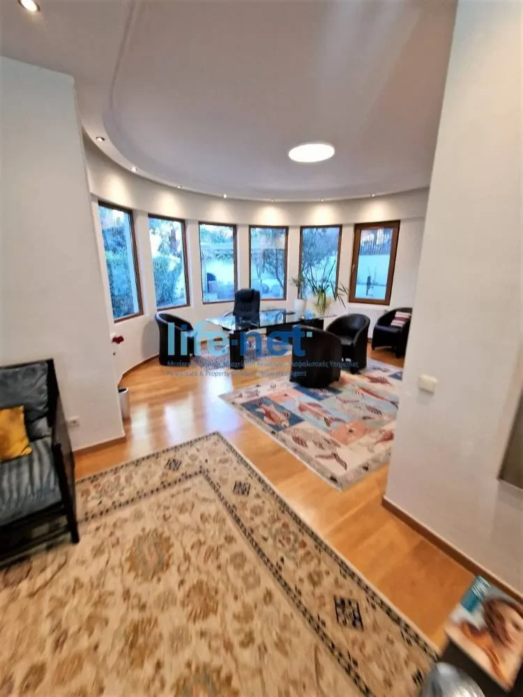 Gallery photo 12