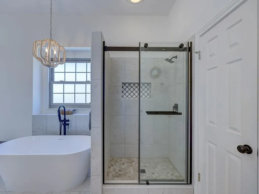 9902 Scenic Bluff DR, Austin, Texas, United States. - Photo 27