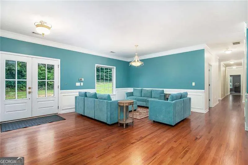 Gallery photo 6