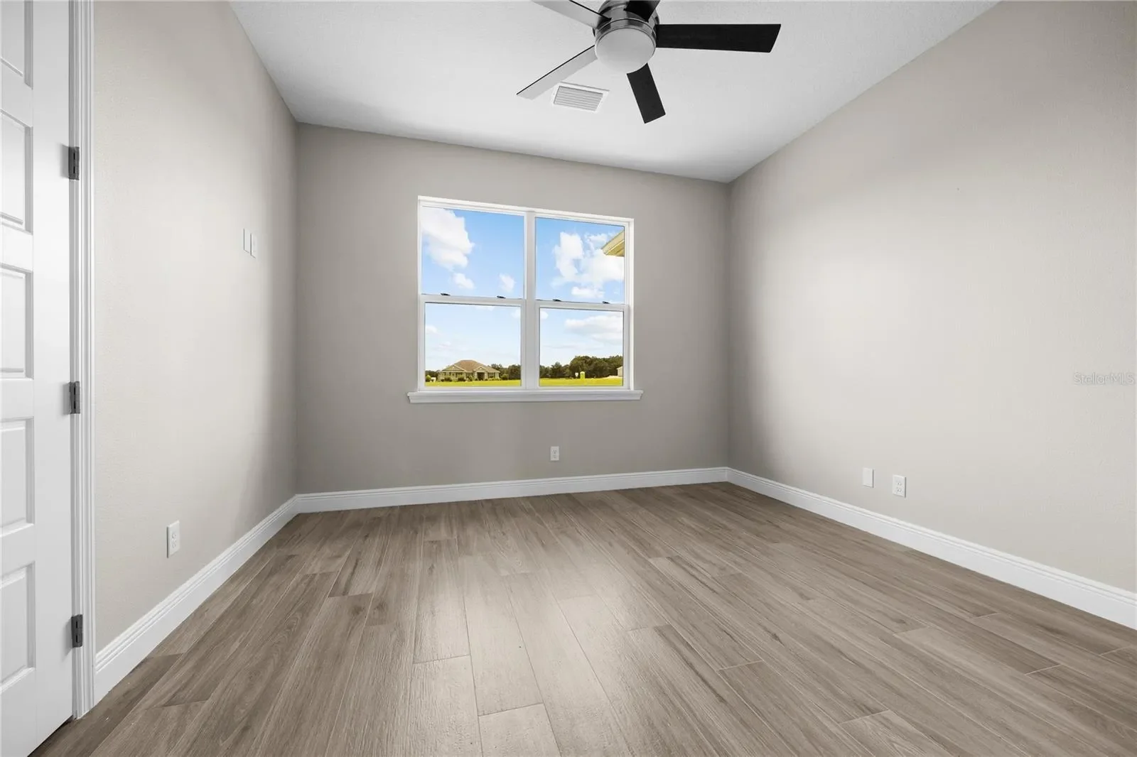 Gallery photo 12