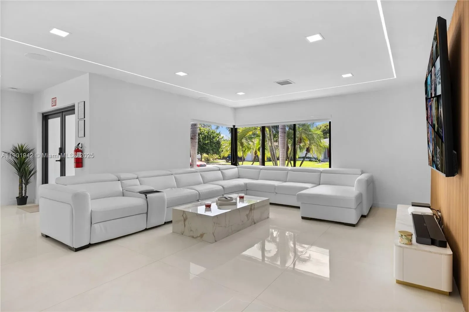 Gallery photo 4